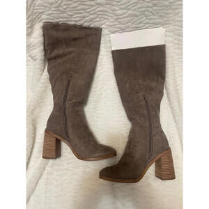 Size 9 - Dolce Vita Flapper Boot - Mushroom color - NWT RETAILS $89